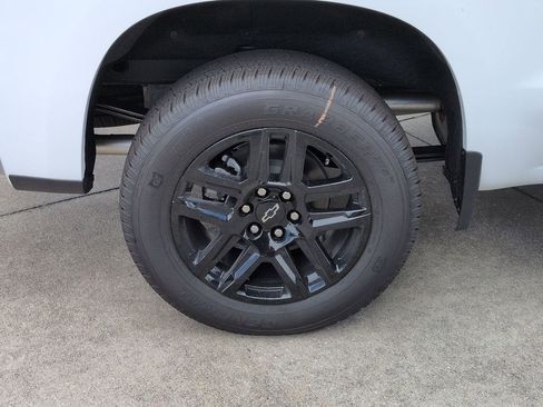 New 2026 Chevrolet Silverado 1500 RST w/ Rally Edition RWD image 27