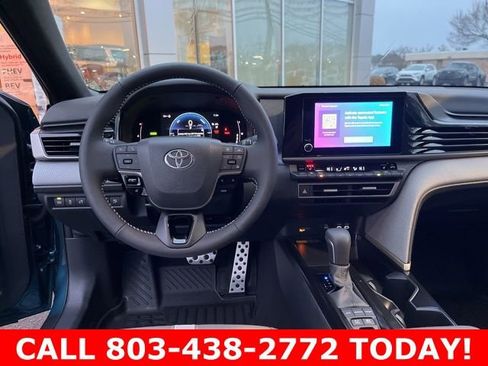 Used 2026 Toyota Camry SE w/ Convenience Package image 17