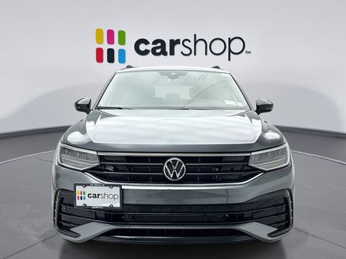 Used 2023 Volkswagen Tiguan SE R-Line FWD image 8