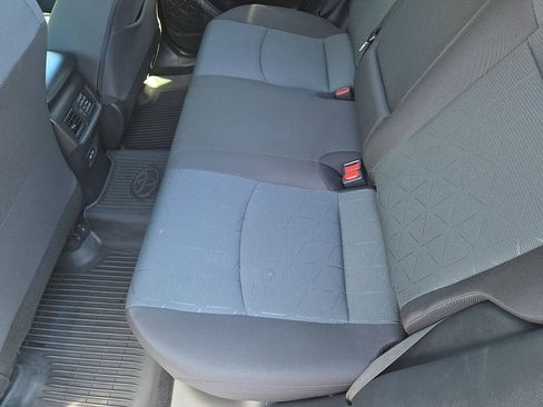 Used 2025 Toyota RAV4 XLE w/ Convenience Package image 22