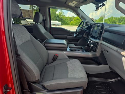 Used 2021 Ford F150 XLT w/ Equipment Group 302A High AWD/4WD image 10
