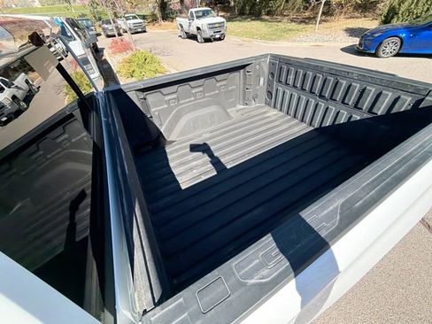 Certified 2024 GMC Sierra 1500 AT4 w/ Technology Package image 27