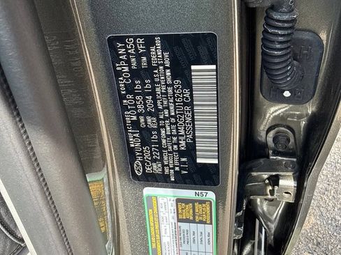 Used 2026 Hyundai Elantra Sport FWD image 28