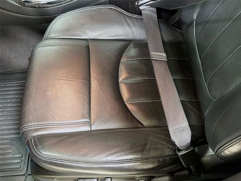 Used 2014 Buick Enclave Leather FWD image 18