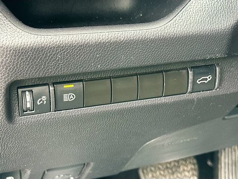 Used 2024 Toyota RAV4 XLE w/ Convenience Package AWD/4WD image 14
