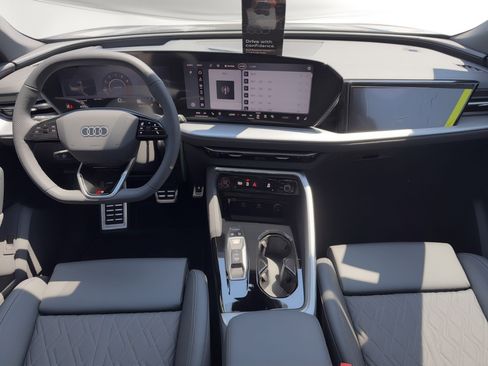New 2026 Audi SQ5 Premium Plus AWD/4WD image 19