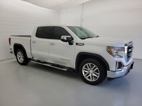 Used 2020 GMC Sierra 1500 SLT RWD image 4