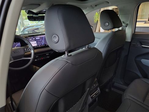 New 2026 Audi Q3 quattro 2.0T image 26