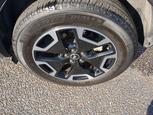 Used 2023 Ford Bronco Sport Outer Banks w/ Tech Package image 23