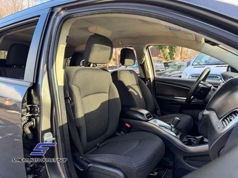 Used 2017 Dodge Journey SXT w/ Security Group image 12