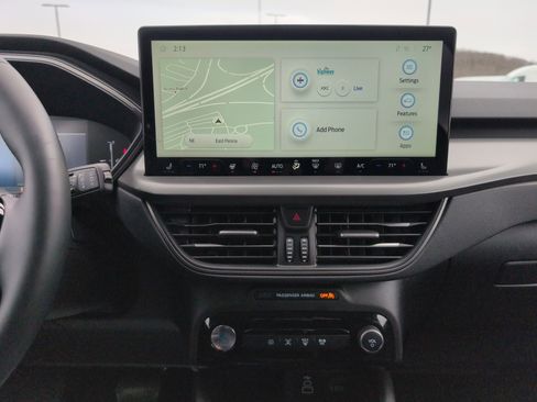 Used 2024 Ford Escape SE image 24