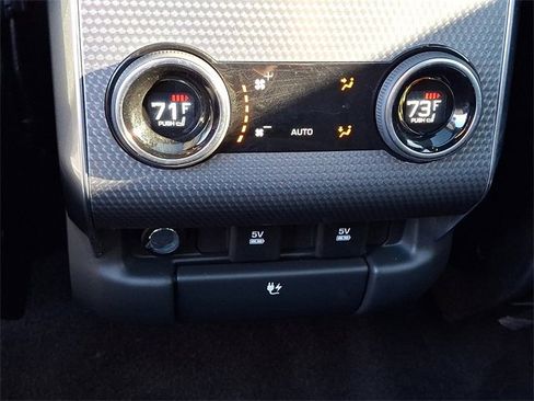 Used 2018 Land Rover Range Rover Sport Supercharged image 11