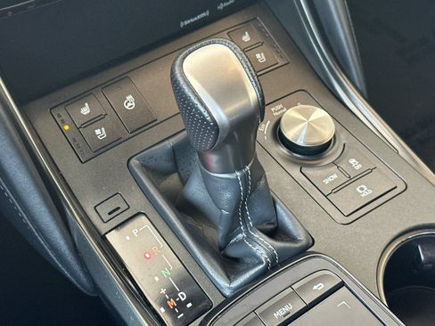 Used 2025 Lexus IS 350 F Sport w/ Navigation Package AWD/4WD image 24