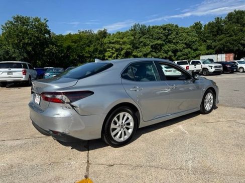Used 2023 Toyota Camry LE FWD image 6