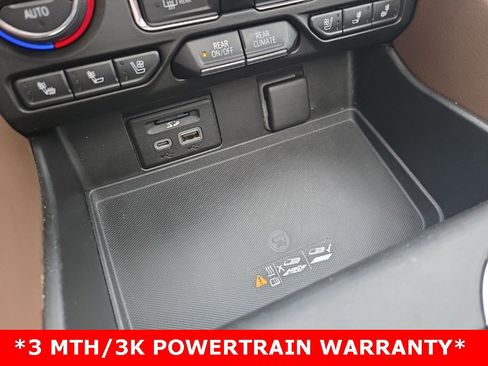 Used 2021 Chevrolet Suburban High Country image 14