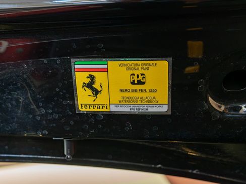 Used 2017 Ferrari GTC4Lusso AWD/4WD image 29