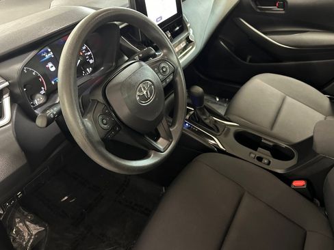 Used 2023 Toyota Corolla LE image 10