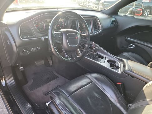 Used 2016 Dodge Challenger SXT Plus RWD image 12