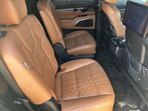 Used 2025 Kia Telluride SX Prestige X-Line AWD/4WD image 9