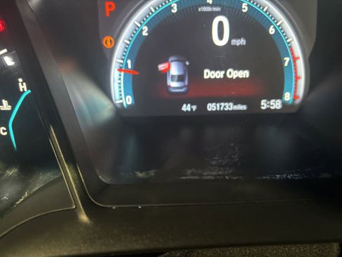 Used 2020 Honda Civic LX image 9