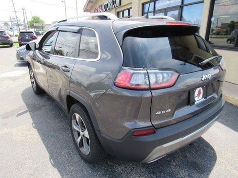 Used 2020 Jeep Cherokee Limited AWD/4WD image 11