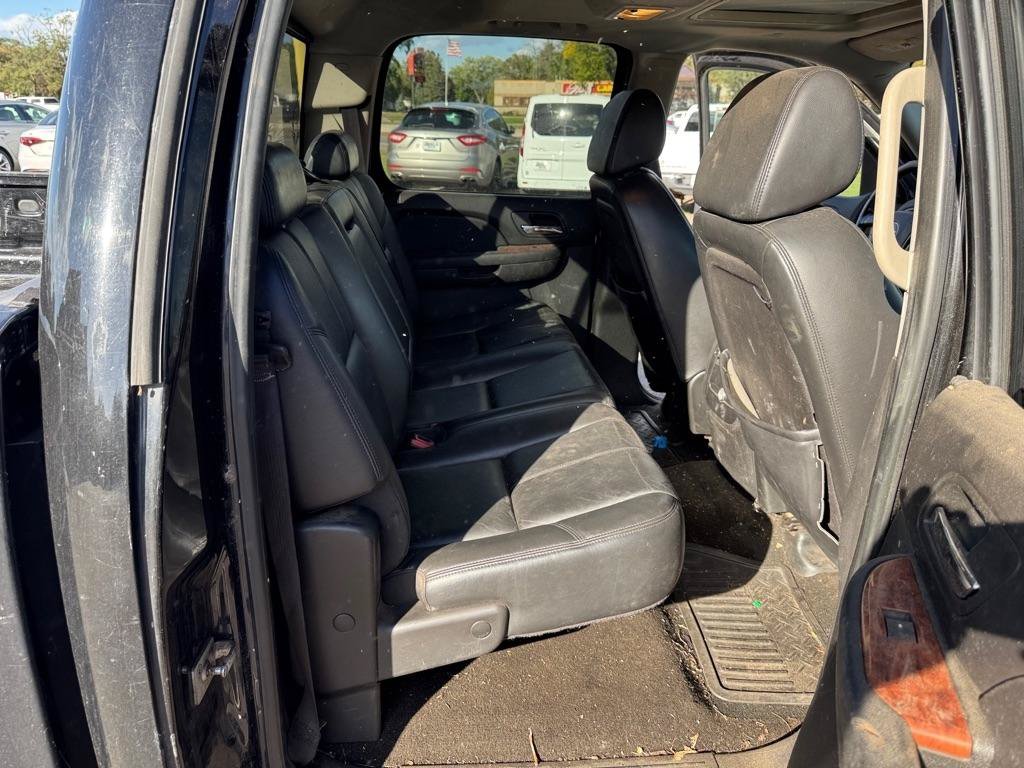 Used 2008 Chevrolet Silverado 1500 LTZ w/ Safety Package AWD/4WD image 18