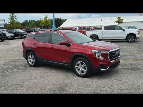 Used 2023 GMC Terrain SLE w/ Driver Convenience Package FWD image 30