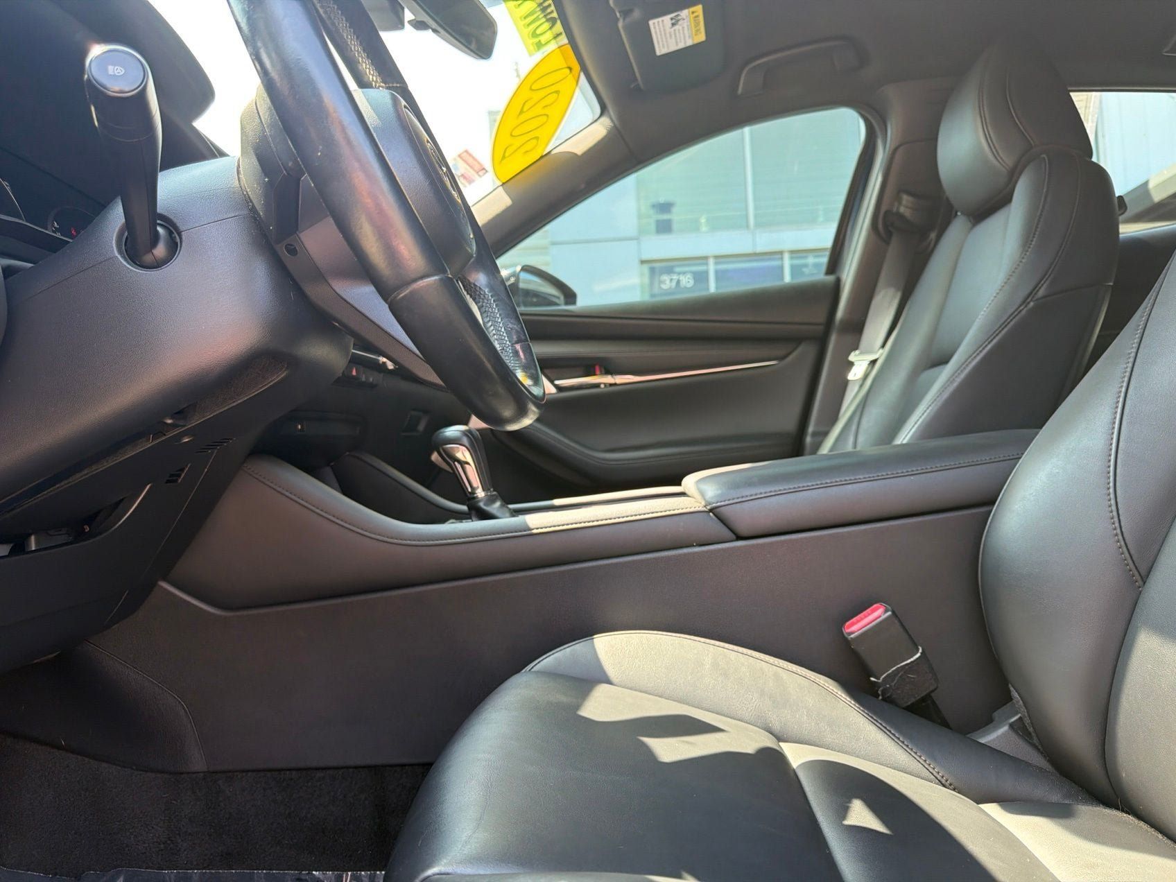 Used 2020 MAZDA MAZDA3 AWD Hatchback w/ Preferred Pkg image 6