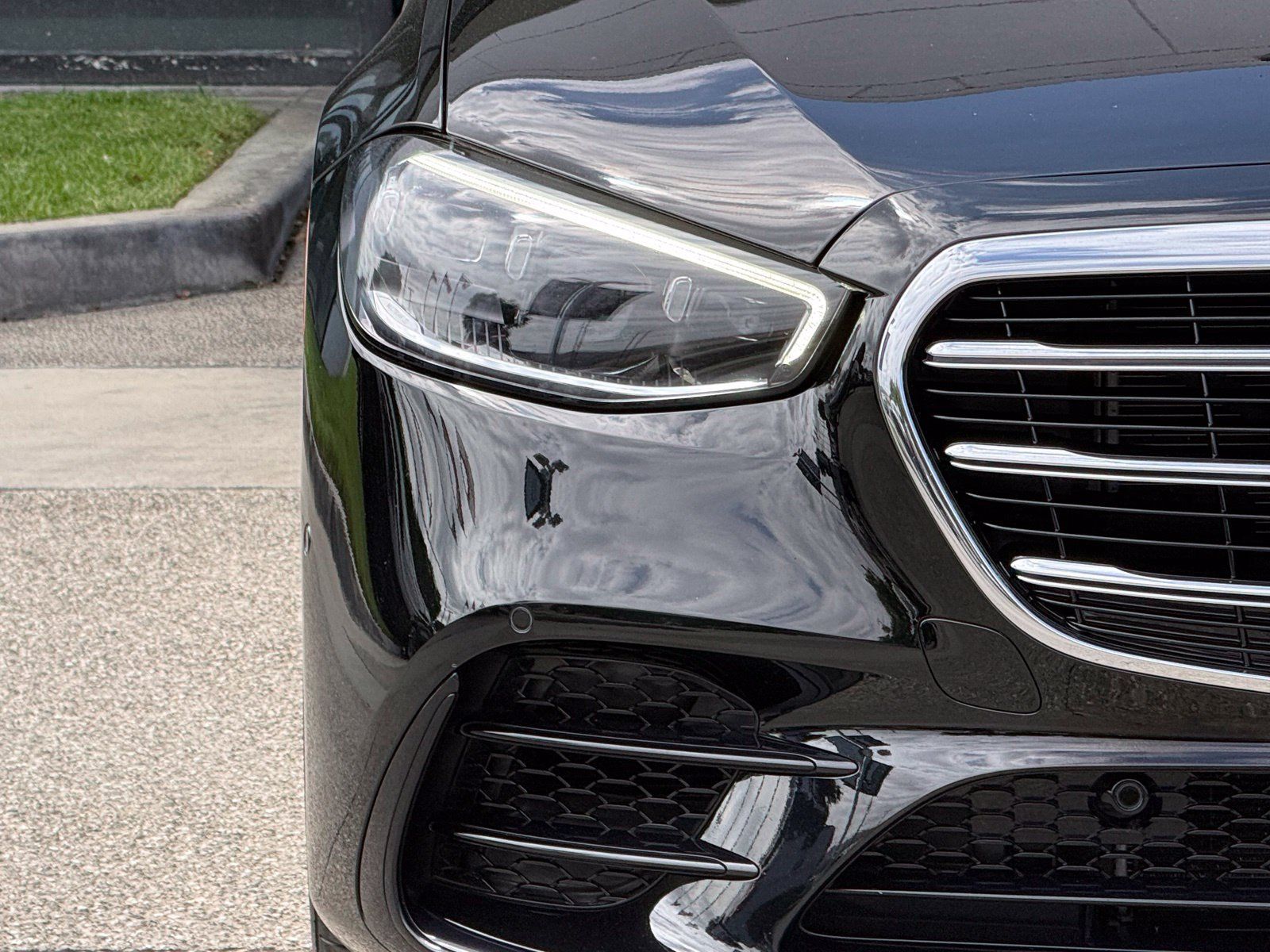 Used 2022 Mercedes-Benz S 580 4MATIC Sedan image 7