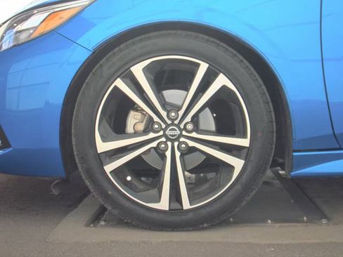 Used 2020 Nissan Sentra SR image 13