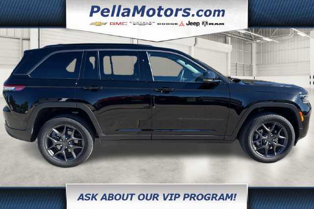 Used 2026 Jeep Grand Cherokee Limited AWD/4WD image 2