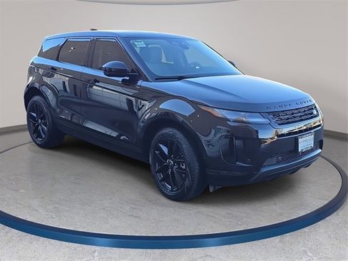 Used 2025 Land Rover Range Rover Evoque S image 3