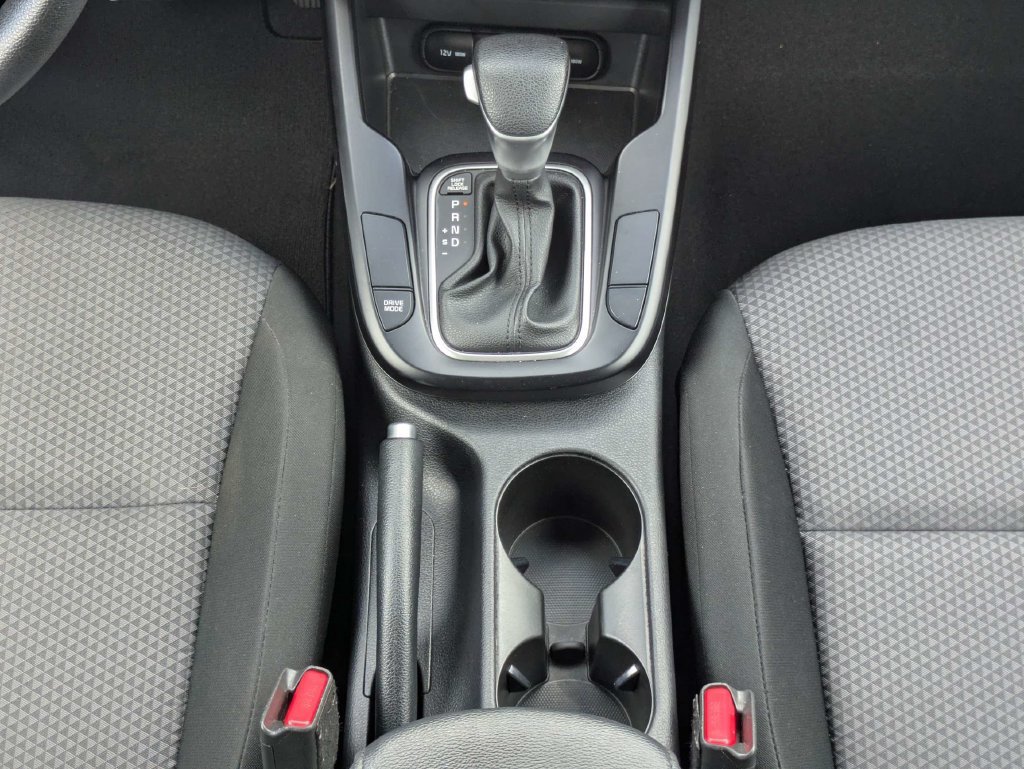 Used 2024 Kia Soul LX w/ Option Group 015 FWD image 16