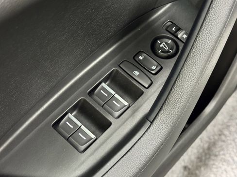 Used 2022 Acura TLX image 12