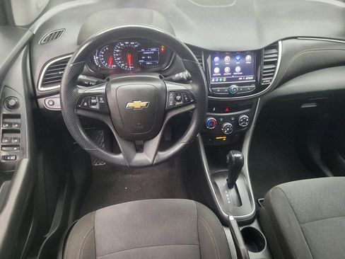 Used 2020 Chevrolet Trax LS w/ Tint and Cruise Package FWD image 22