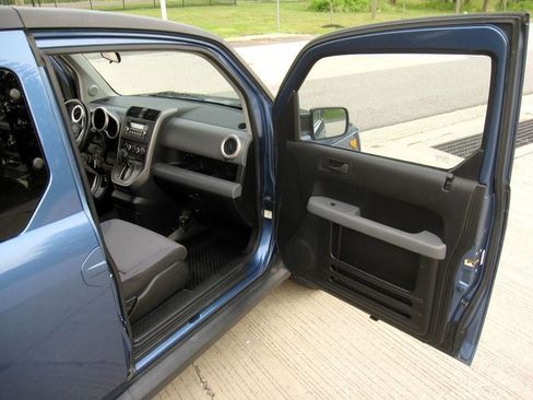 Used 2008 Honda Element EX image 21