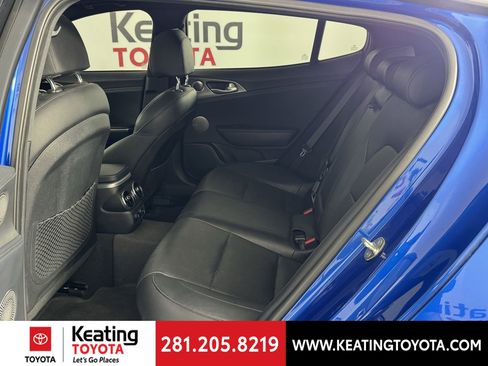 Used 2018 Kia Stinger GT1 image 14