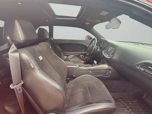 Used 2017 Dodge Challenger T/A image 32