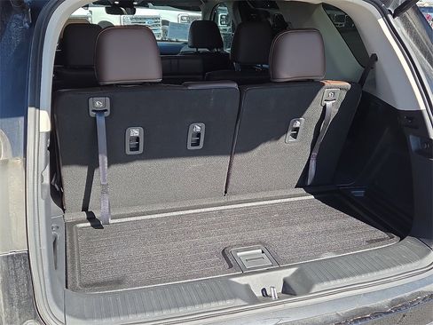 Used 2025 Honda Pilot Elite image 15