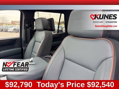 New 2026 GMC Yukon AT4 w/ AT4 Premium Plus Package image 25