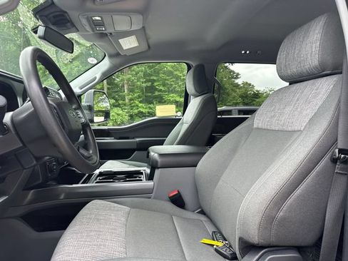 Certified 2023 Ford F250 XLT w/ XLT Premium Package AWD/4WD image 37