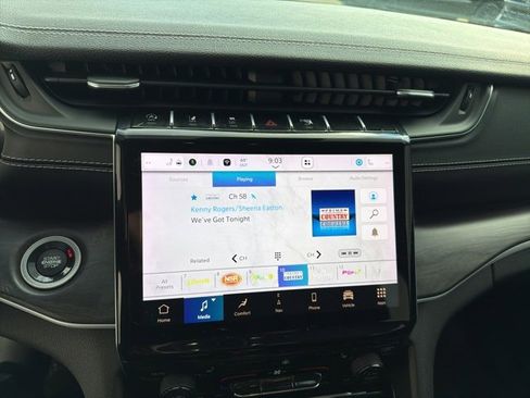 Used 2022 Jeep Grand Cherokee L Limited image 17