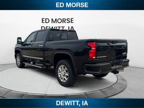 New 2026 Chevrolet Silverado 2500 High Country w/ High Country Premium Package AWD/4WD image 3