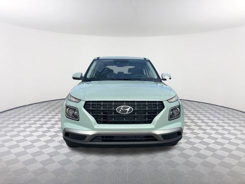 New 2026 Hyundai Venue SE FWD image 2