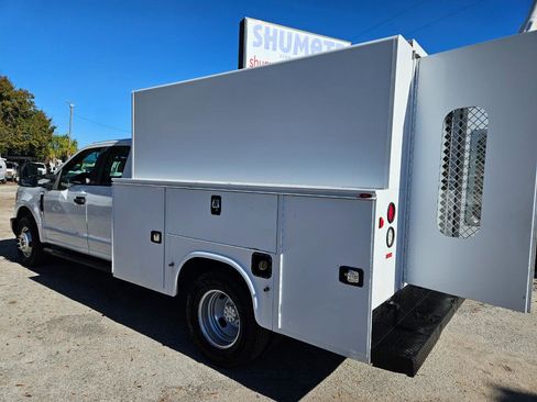 Used 2017 Ford F350 XL w/ Power Equipment Group image 7