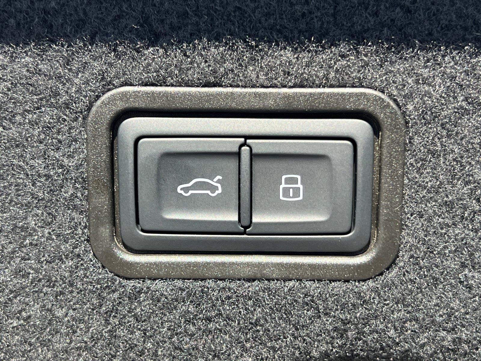 New 2027 Audi S8 AWD/4WD image 13