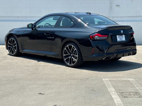 Used 2024 BMW M240i xDrive Coupe image 8