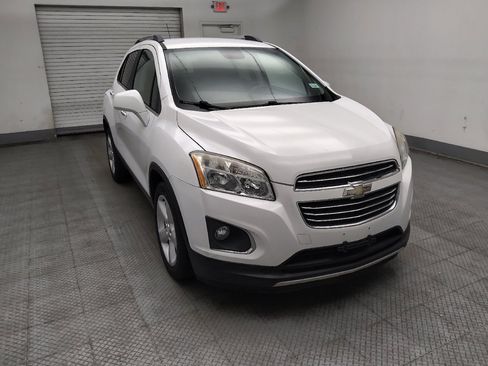 Used 2016 Chevrolet Trax LTZ FWD image 13