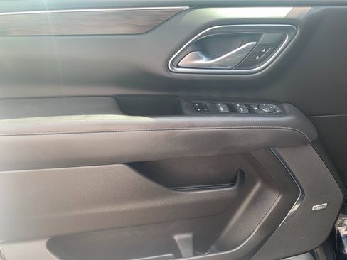 Used 2021 Chevrolet Tahoe Z71 image 6