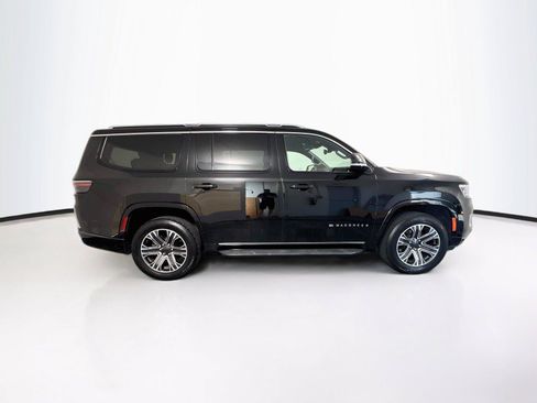 Used 2024 Jeep Wagoneer Series II w/ Flexible Seating Group RWD image 6